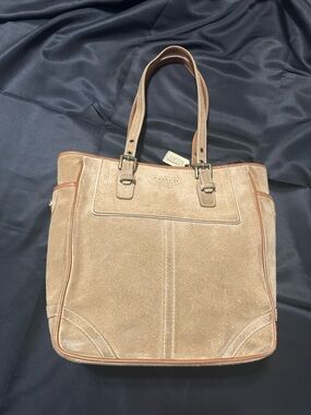 Vintage Coach Hampton Suede Gallery Tote in Light Tan with Leather Trim